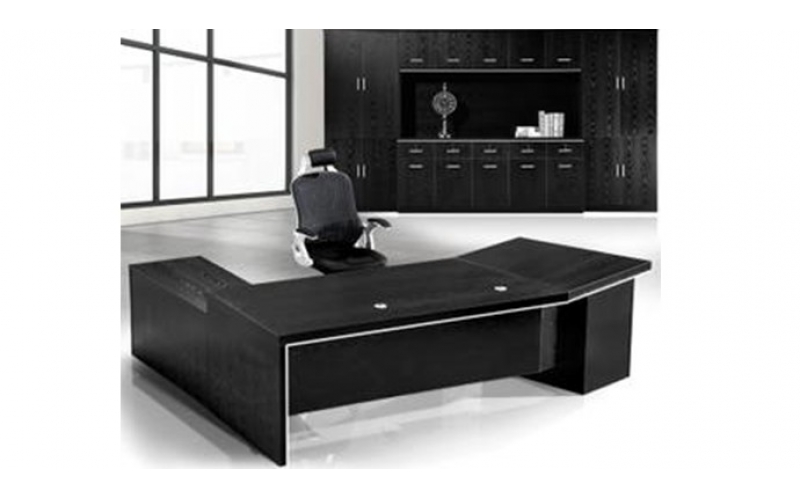 現(xiàn)代時(shí)尚班臺