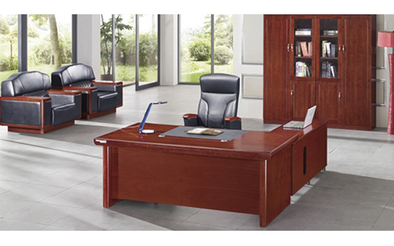 油漆班臺(tái)總裁桌